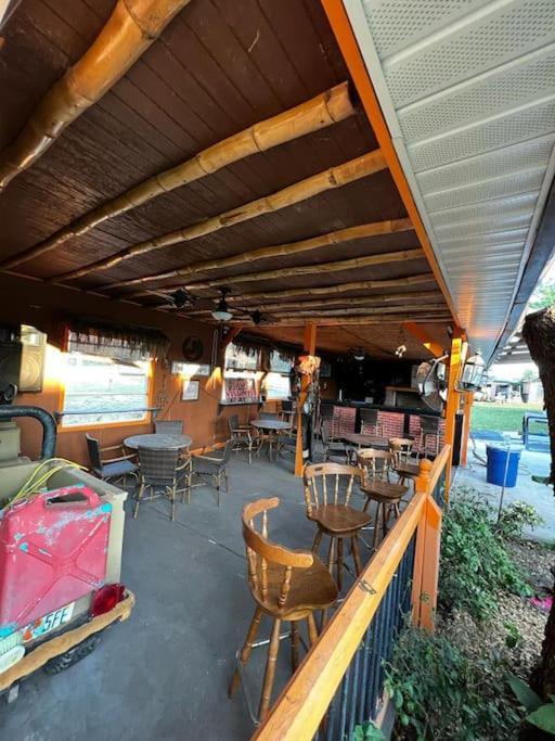 Tampa Bay Oasis Leilighet Tarpon Springs Eksteriør bilde